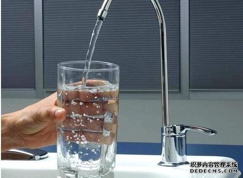 選購凈水機(jī)請不要走進(jìn)誤區(qū)