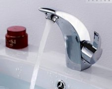 家用反滲透純水機(jī)品牌我們該如何選擇